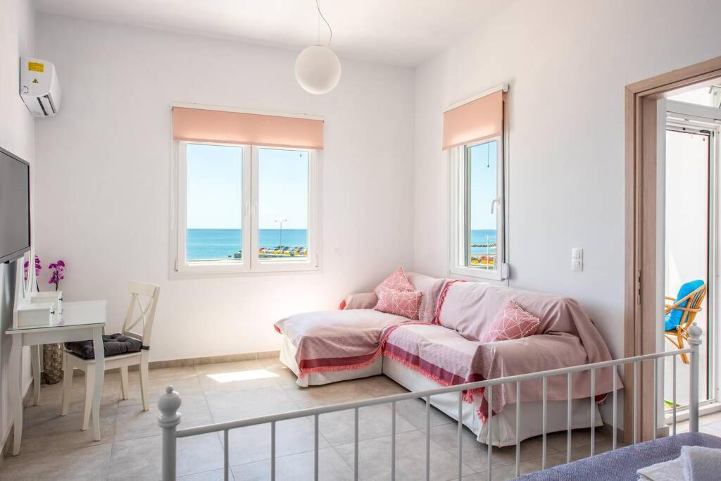 Amazing Seafront Suite Ierápetra Eksteriør bilde